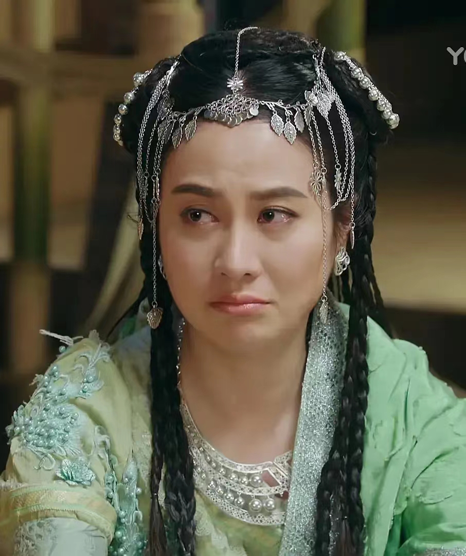继雯丽丫头后，43岁叶璇新剧演十几岁