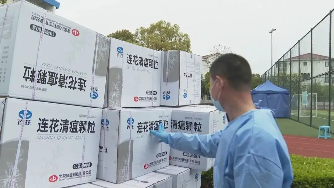一门店一天卖40万盒连花清瘟！