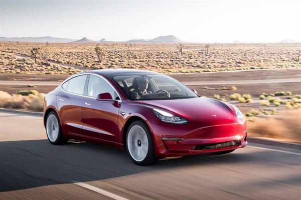 特斯拉又出事了？目前已有14辆用Autopilot系统出车祸